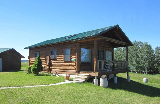 Log cabin on Flathead Lake