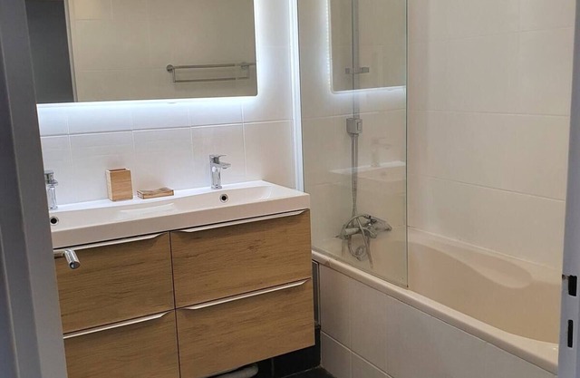 Logement 5 Chambres à 15min de la Gare D'évry-courcouronnes