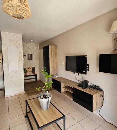 Logement entier F4