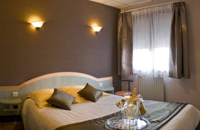 Logis Hôtel Au Tambour