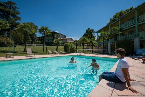 Logis Hôtels- Hôtel et Restaurant Domaine de Fompeyre