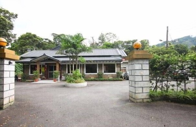 Lohas Gallery Long Stay Hostel