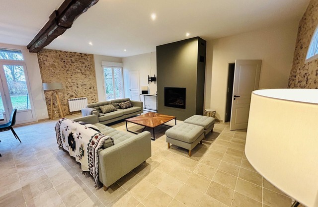 L’Oliviade- Farm house in the heart of the French countryside