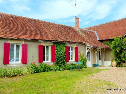 Longère XVIIIe rénovée avec jardin, proche forêt et loisirs, animaux bienvenus - FR-1-489-376