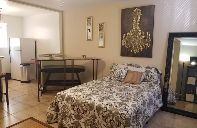 Long- Term/Short- Term San Marco Stay 5 min to downtown