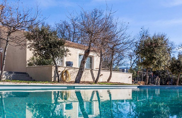 Look forward to a fantastic vacation experience in this comfortable apartment near beautiful nature!