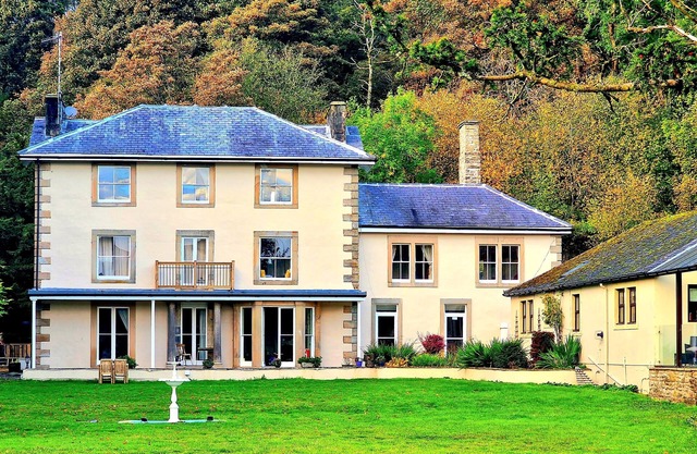 Lovelady Shield Cottages