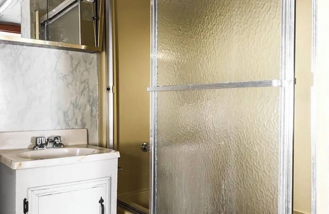 Lovely 3-bedroom house in Enfield