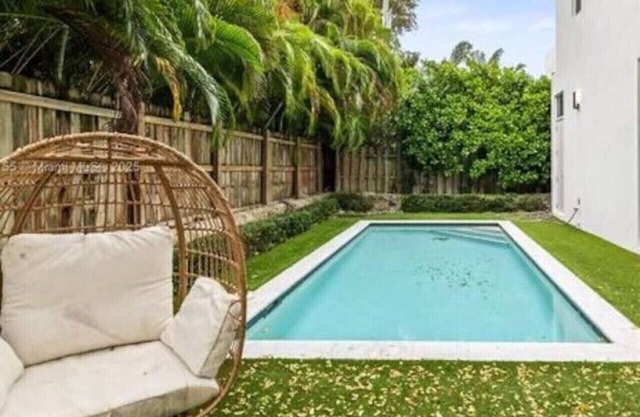 Lovely 5BR home near Brickell