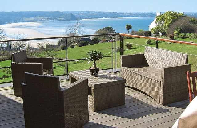 Lovely apartment for 4 people with pool, WIFI, TV and patio