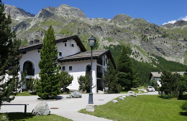 Lovely apartment for 4 people with WIFI, TV, balcony and pets allowed