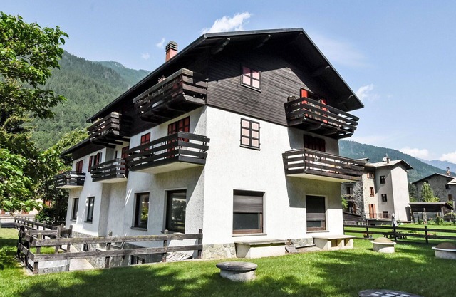 Lovely apartment for 3 people with WIFI, TV, terrace and pets allowed