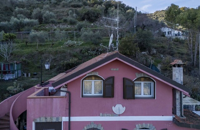 Lovely apartment for 4 people with A/C, WIFI, TV, balcony and panoramic view