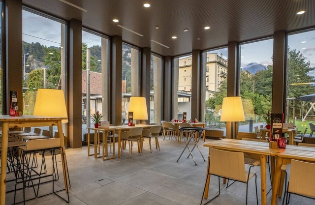 Lovely apartment for 6 guests with WIFI, TV, terrace, pets allowed and parking