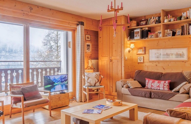 Lovely apartment for 4 guests with WIFI, TV, balcony and panoramic view