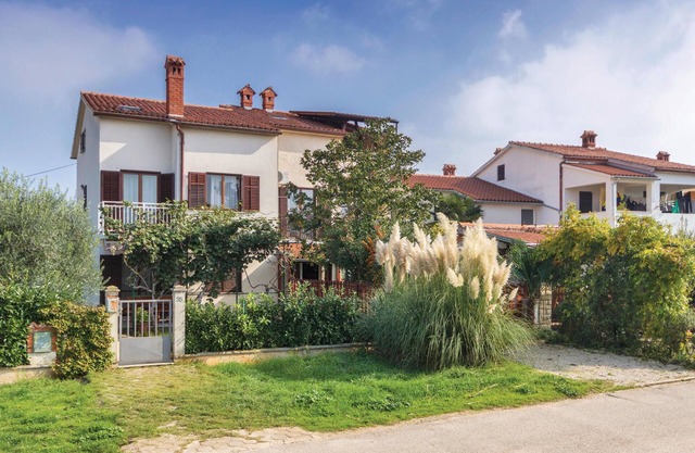 Lovely apartment in Fazana with WiFi