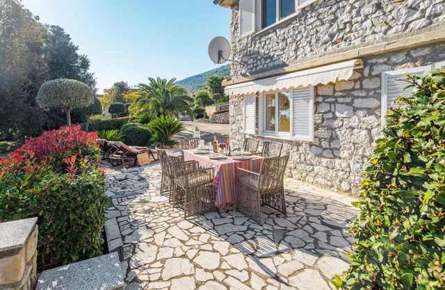 Lovely apartment in Ravni