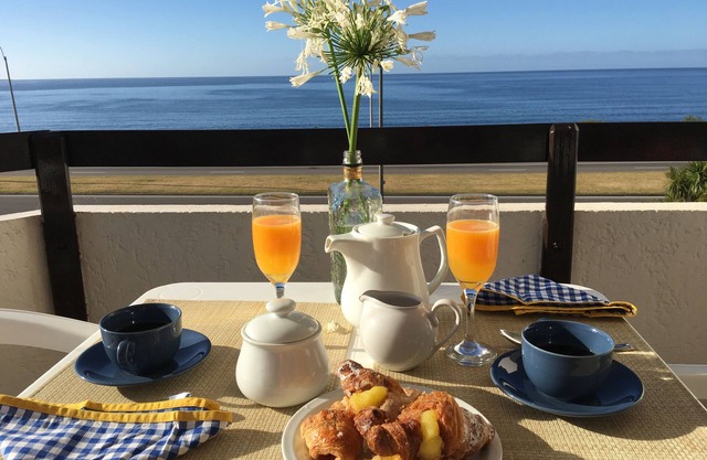 Lovely Beachfront apartment in Punta del Este, Amazing views & Great Terrace!