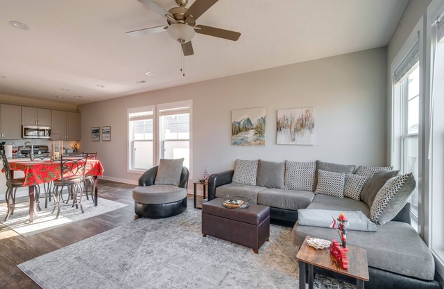 Lovely Bowling Green Home, 10 Mi to Downtown!