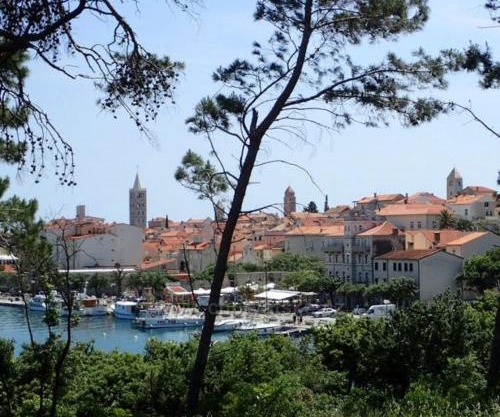 Lovely Daisy apartment