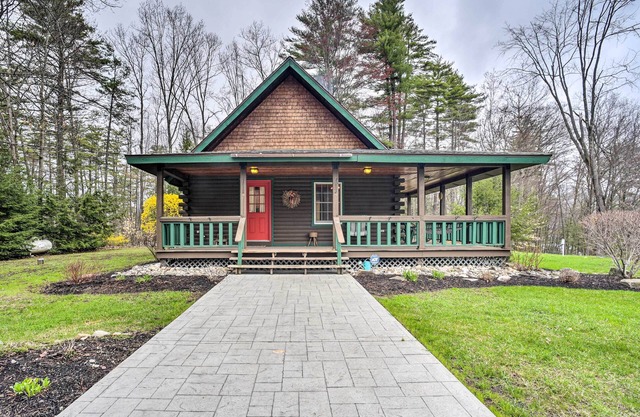 Lovely Fort Ann Lodge - 10 Mi to Lake George!