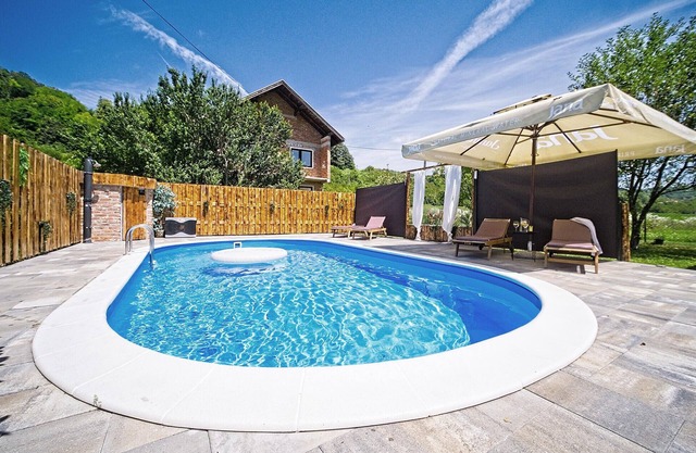 Lovely home in Hrvatska Kostajnica