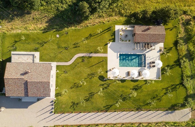 Lovely home in Boljun with sauna