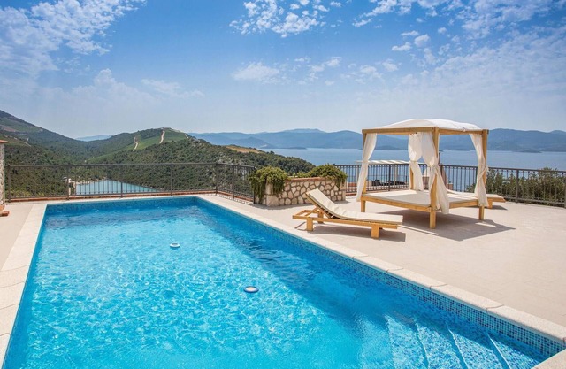 Lovely home in Kremena with sauna