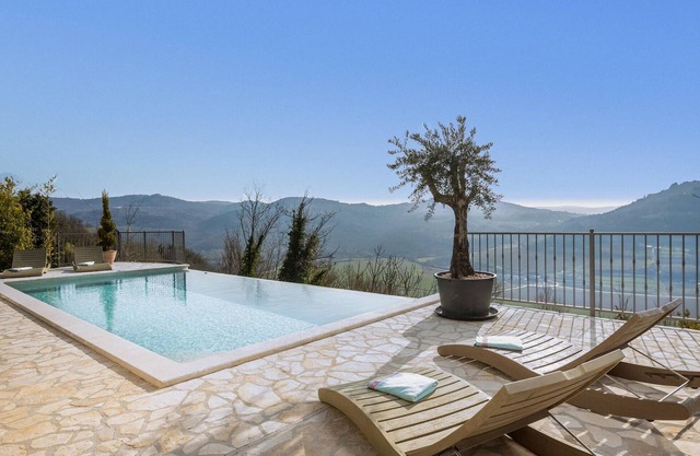 Lovely home in Motovun