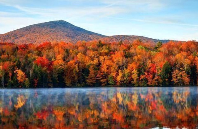 Lovely House in Sparrow Bush with Private Parking and Mountain View