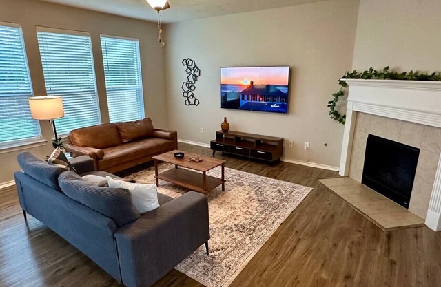 Lovely House in The Woodlands