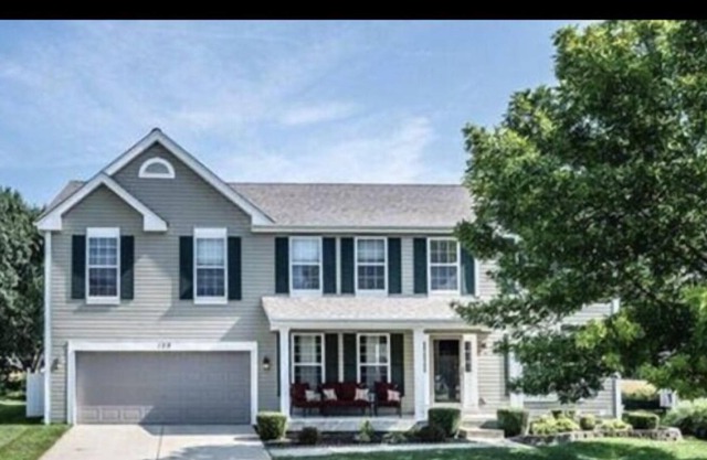 Lovely, spacious, 4 bedrooms - great location!