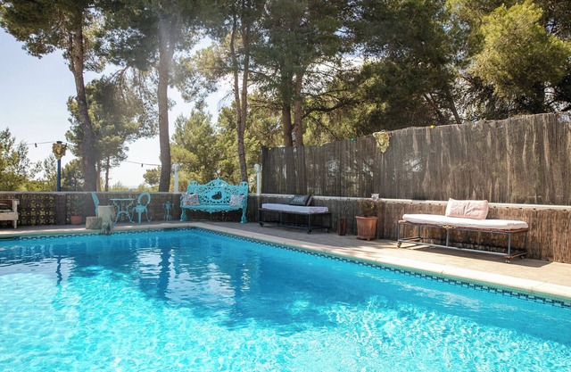 Lovely Villa in the Heart of the Island