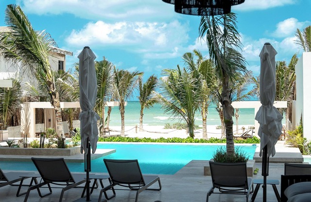 Luxury 3BR Oceanfront Retreat - Pool, Views & Private Beach