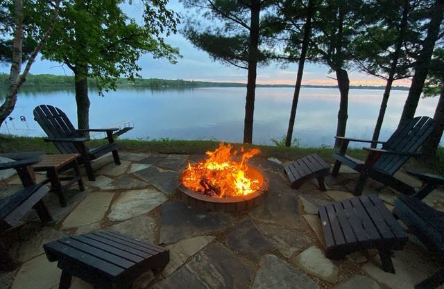Lucky View Lodge Log Cabin on Big Butternut Lake Luck, WI 3 acre 300ft lakeshore