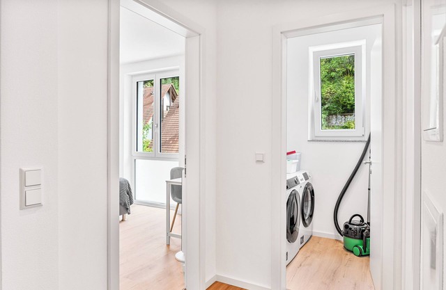 LUMIFLATS: House with 5 rooms/3 bathrooms/e-charging station