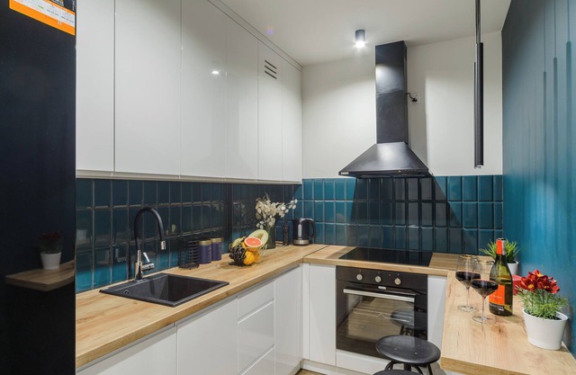 Lumina New 3-room apart with parking