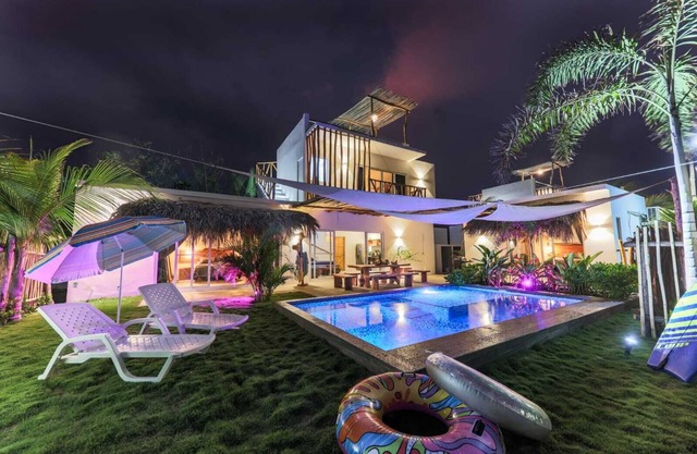 Luna Rossa Beach Villas