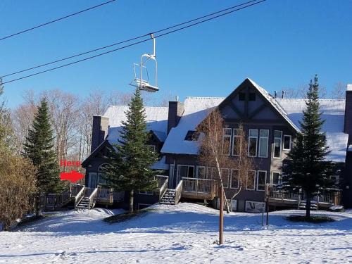 Lux 5BR 4BA SV125 SKI In Out, 18-hole Championship Golf Course, Water Park, pet friendly