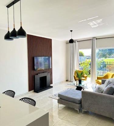 Lux Sleek City Haven