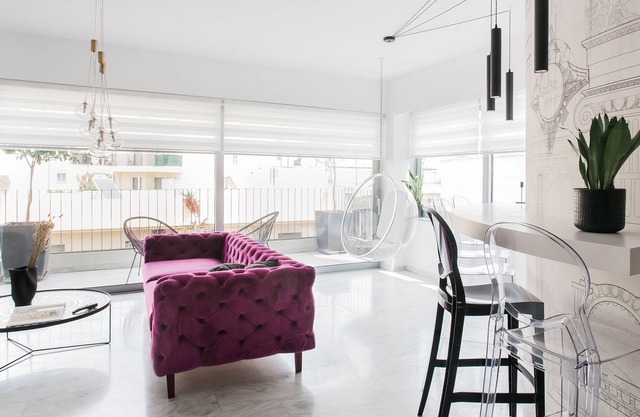 Lux & Vibrant 2 BR Apartment in Philopappou C