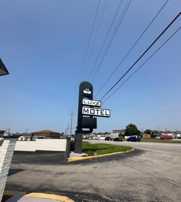 Luxe Motel