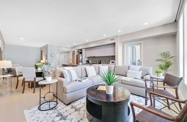 Luxe · Resort Style Living · Heart of Pasadena!