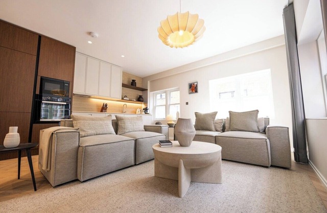 Luxurious 2 bed flat in Covent Garden