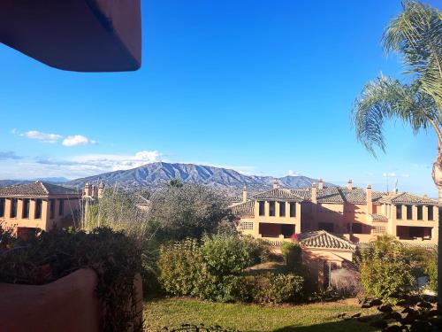 Luxurious 2 Bedroom garden apartment at El Soto Free Golf - Gym- Tennis - Paddle