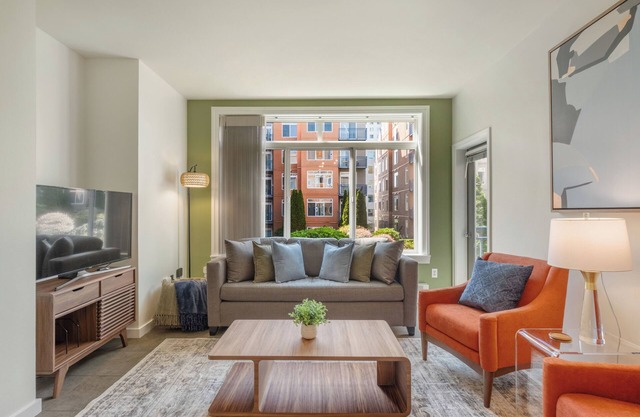 Luxurious 2BR Oasis in the Heart of Seattle!