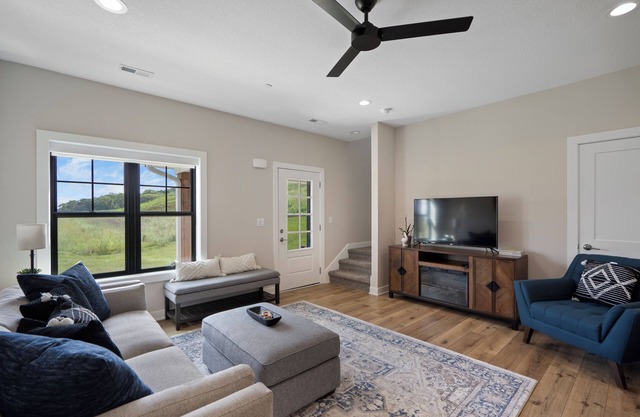 Luxurious Comfort & Convenience