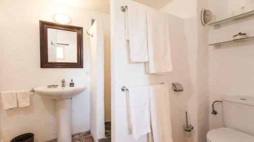 Luxurious Ibiza Villa Casa Pacifica 6 Bedrooms Large Outdoor Dining Area & Bbq San Rafael