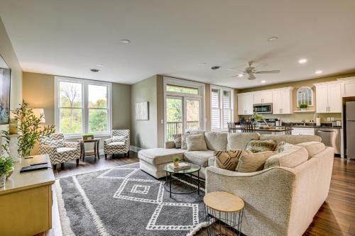 Luxurious Litfin Loft - Walk to Main St Akron