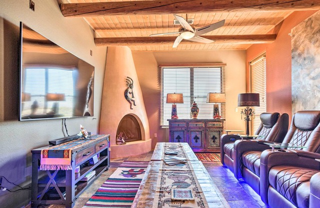 Luxurious Santa Fe Retreat w/ Community Pool!
